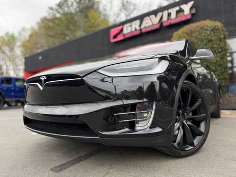 Used 2016 Tesla Model X Performance image 2