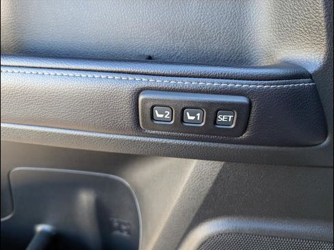 Used 2019 Toyota 4Runner Limited image 17