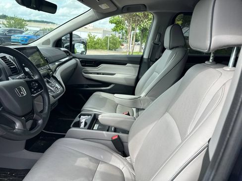 Used 2024 Honda Odyssey Elite image 8
