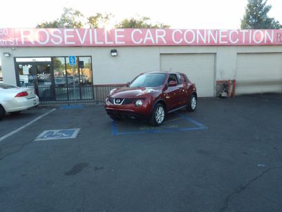 Used 2014 Nissan Juke SV w/ Interior Illumination Package