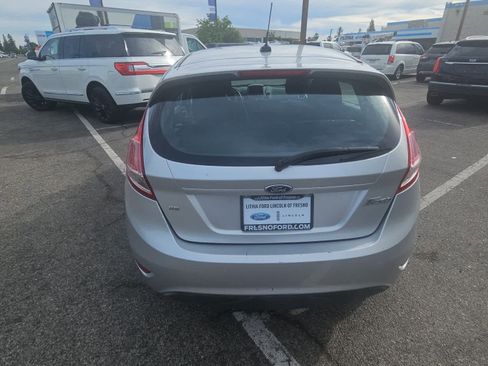 Used 2016 Ford Fiesta SE w/ Equipment Group 201A FWD image 8
