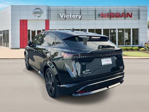 Used 2023 Nissan Ariya AWD/4WD image 4