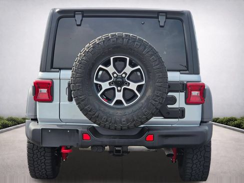 Used 2022 Jeep Wrangler Unlimited Rubicon w/ Steel Bumper Group AWD/4WD image 6