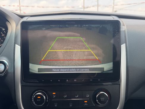 Used 2016 Nissan Altima 2.5 SR FWD image 16