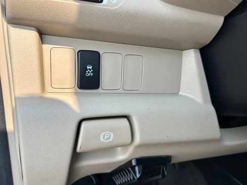 Used 2012 Honda Pilot EX-L image 23