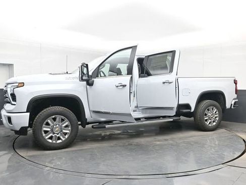New 2026 Chevrolet Silverado 2500 High Country w/ High Country Premium Package AWD/4WD image 54