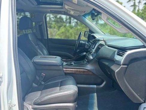 Used 2019 Chevrolet Tahoe LT RWD image 15