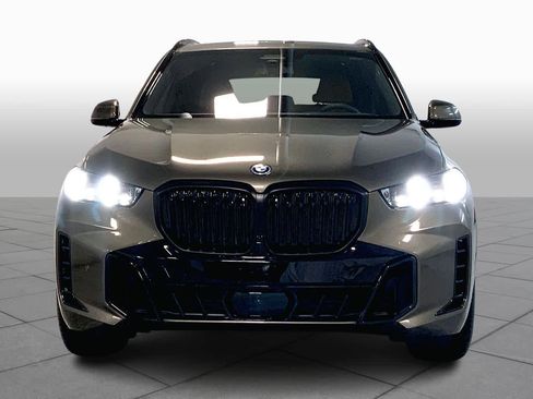 New 2026 BMW X5 xDrive50e w/ Executive Package image 3