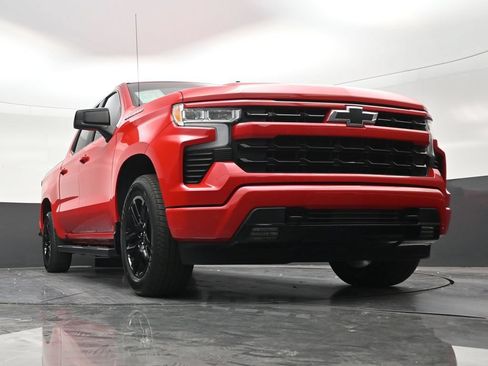 Used 2022 Chevrolet Silverado 1500 RST RWD image 28