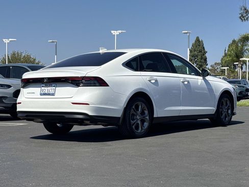 Certified 2023 Honda Accord EX image 5