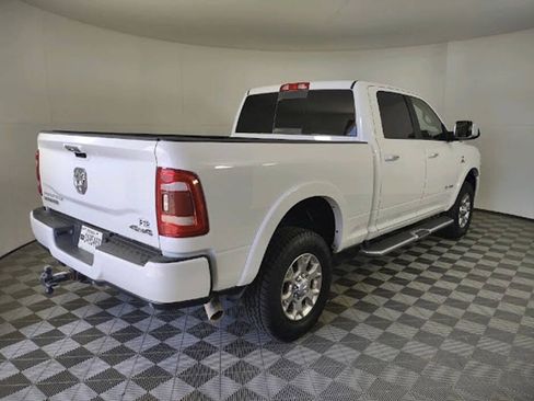 Used 2022 RAM 2500 Laramie AWD/4WD image 10