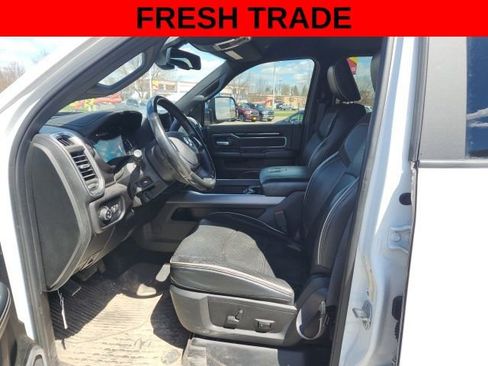 Used 2021 RAM 2500 Laramie w/ Night Edition AWD/4WD image 10