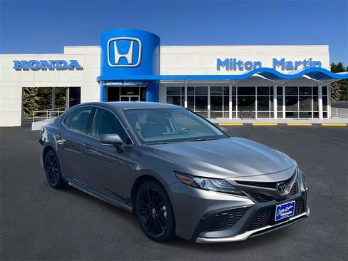 Used 2024 Toyota Camry XSE image 1