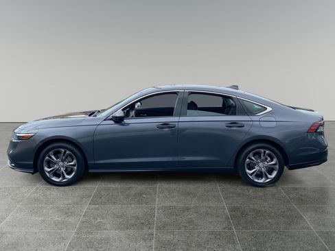Used 2023 Honda Accord EX image 2