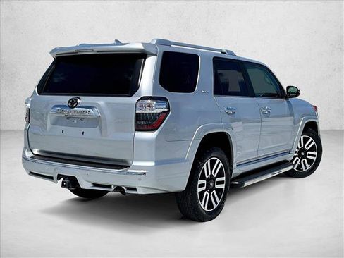 Used 2022 Toyota 4Runner Limited RWD image 2