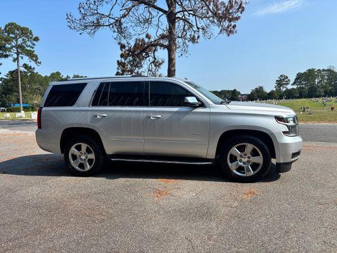 Used 2019 Chevrolet Tahoe Premier image 4