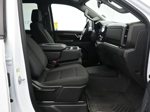 Used 2024 Chevrolet Silverado 2500 LT image 11