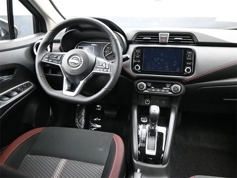 New 2025 Nissan Versa SR w/ Trunk Package image 10