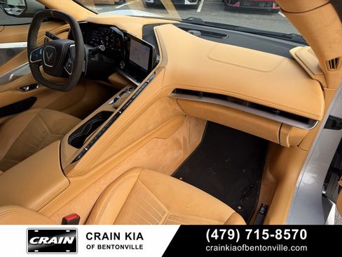 Used 2022 Chevrolet Corvette Stingray Premium Cpe w/ Engine Appearance Package image 33