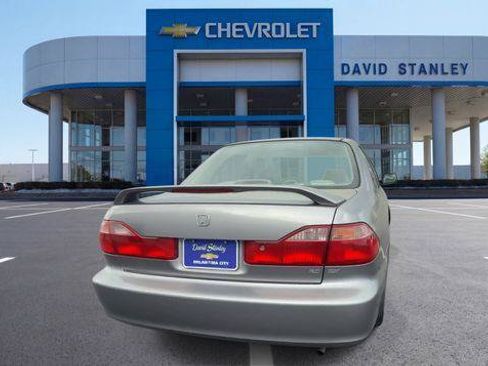 Used 2000 Honda Accord EX image 7