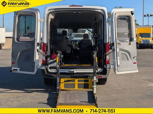 Used 2017 Ford Transit 150 XL RWD image 10