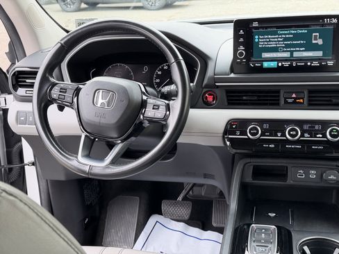 Certified 2023 Honda Pilot EX-L image 19