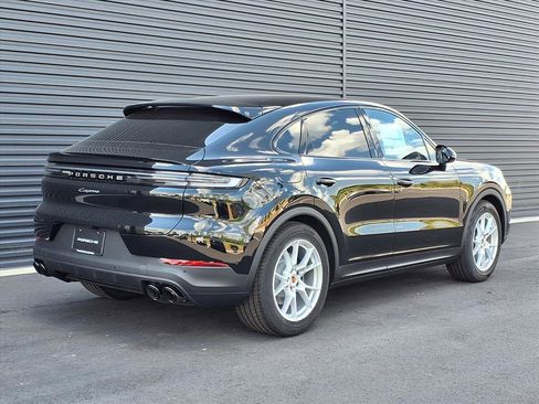 New 2026 Porsche Cayenne Coupe image 28
