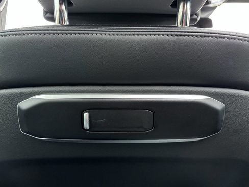 Used 2026 BMW X5 xDrive40i image 30