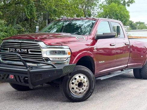 Used 2022 RAM 3500 Laramie AWD/4WD image 1
