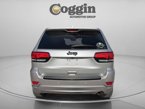 Used 2018 Jeep Grand Cherokee Altitude image 5