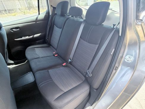 Used 2021 Nissan Leaf SV FWD image 9