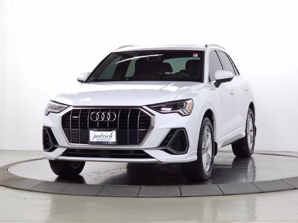 Used 2020 Audi Q3 2.0T Premium Plus AWD/4WD image 4