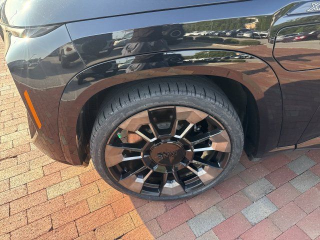 Used 2023 BMW XM AWD/4WD image 10