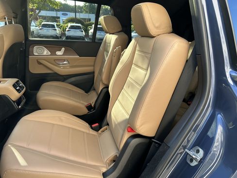 Certified 2024 Mercedes-Benz GLS 450 4MATIC image 42