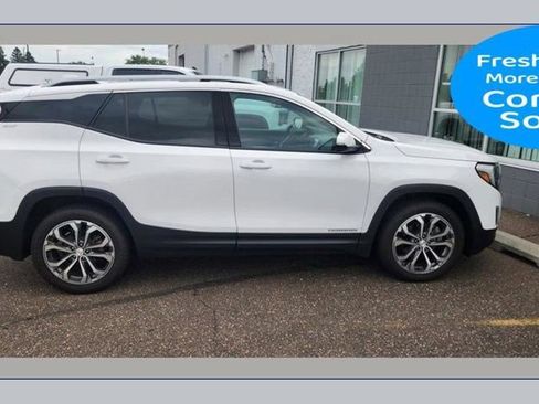 Used 2018 GMC Terrain SLT w/ Preferred Package AWD/4WD image 1