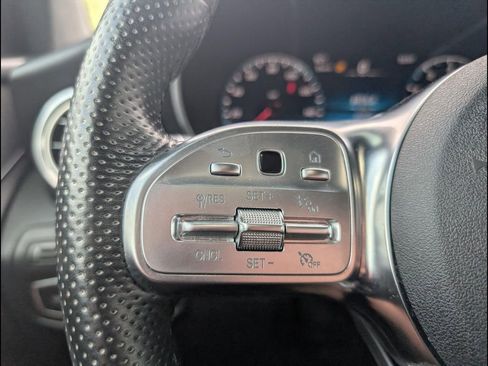 Used 2021 Mercedes-Benz GLC 300 image 13