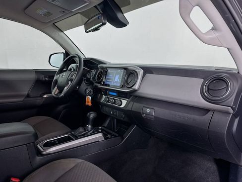 Used 2021 Toyota Tacoma SR5 image 28