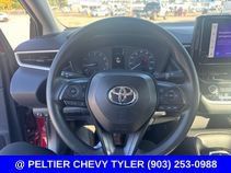 Used 2025 Toyota Corolla LE FWD image 14
