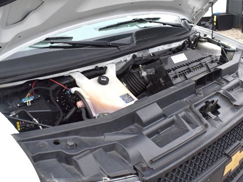 Used 2022 Chevrolet Express 3500 w/ Power Convenience Package image 30