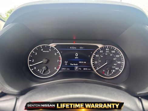 Used 2025 Nissan Sentra SV w/ All-Weather Package FWD image 13