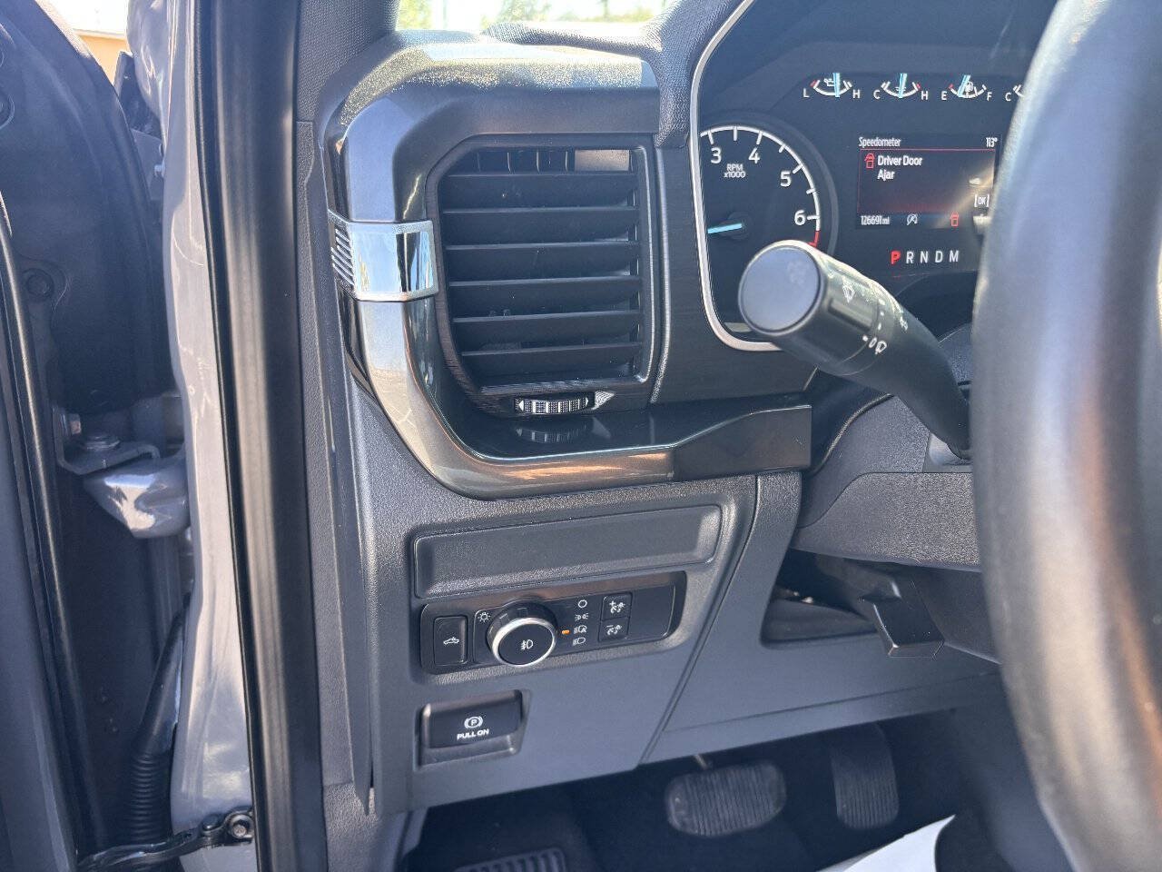 Used 2021 Ford F150 XL w/ STX Appearance Package RWD image 12