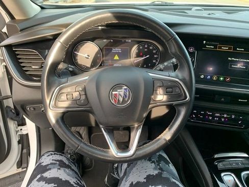 Used 2023 Buick Envision Essence image 14