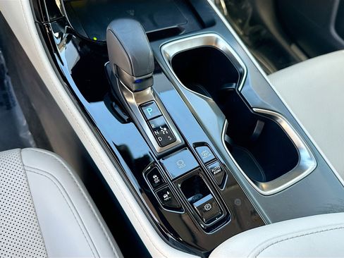 Used 2025 Lexus NX 450h+ NX 450h+ Luxury w/ Towing Package (2000 Lbs) image 17