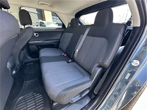 Used 2024 Hyundai Ioniq 5 SE image 16