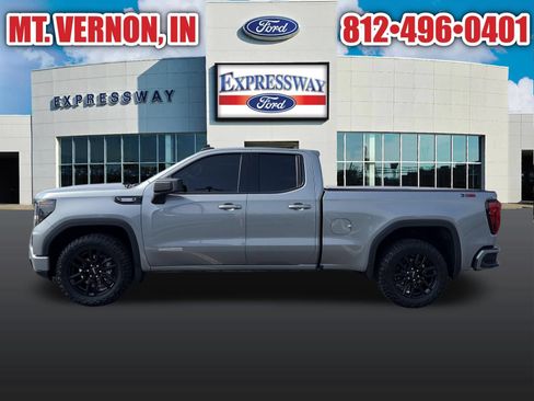 Used 2025 GMC Sierra 1500 Elevation w/ Preferred Package AWD/4WD image 9