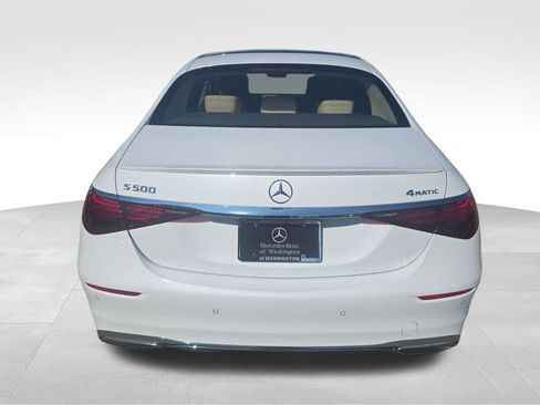 Used 2025 Mercedes-Benz S 500 4MATIC image 4