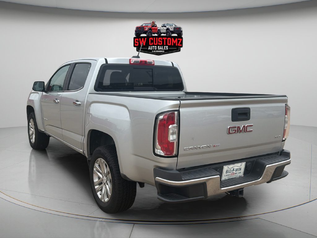 Used 2018 GMC Canyon SLT w/ Driver Alert Package RWD image 5