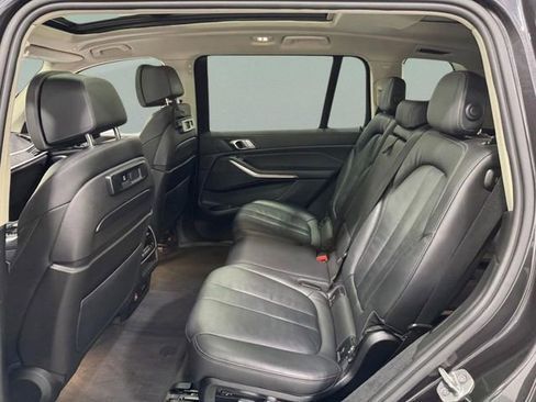 Used 2022 BMW X7 xDrive40i AWD/4WD image 8