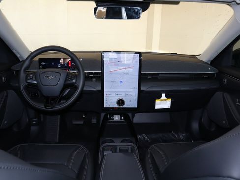 New 2025 Ford Mustang Mach-E Premium image 25