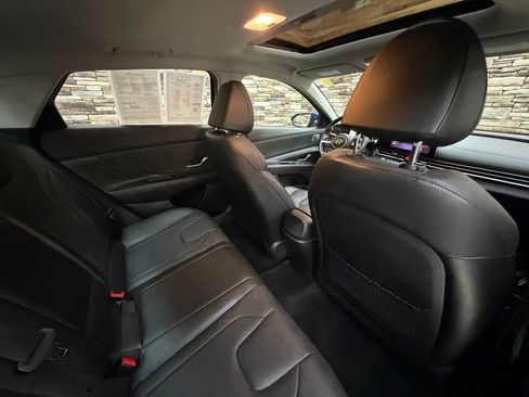 Used 2023 Hyundai Elantra Limited w/ Cargo Package FWD image 58